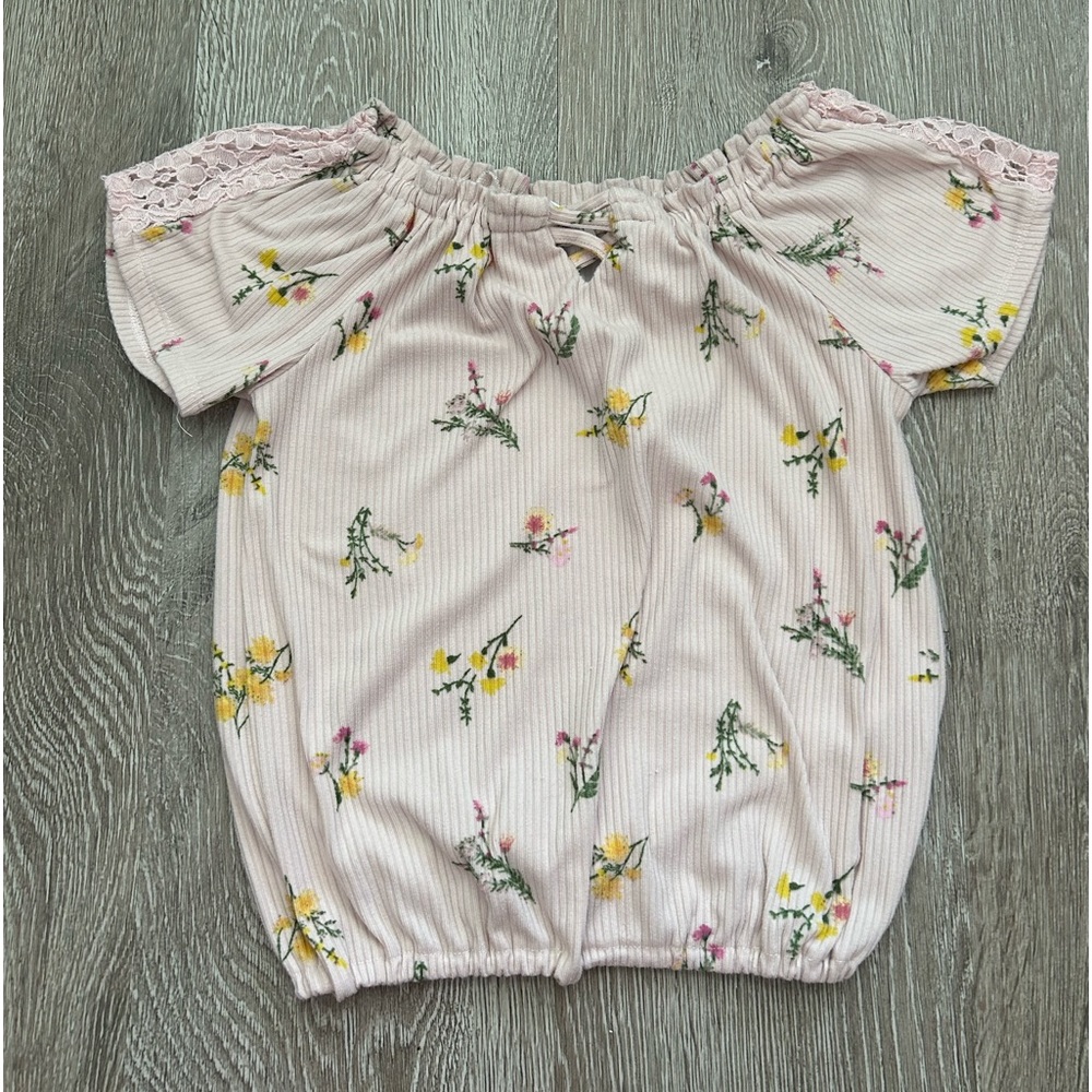 Love Glam Girl pink floral spring Top Blouse ribbed material size small